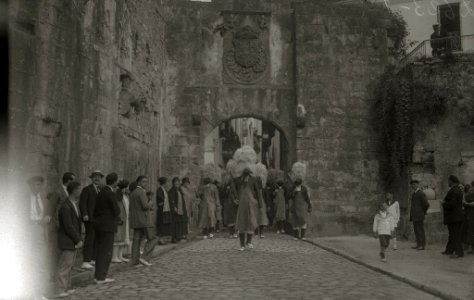 Alarde de Hondarribia con motivo de la celebración de sus fiestas patronales (12 de 18) - Fondo Car-Kutxa Fototeka