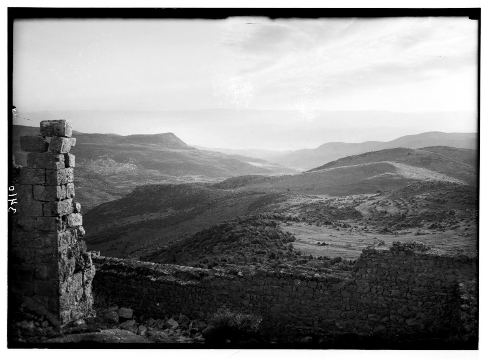Ajlun district. Jordan Valley from Kalaat Er-Rabad LOC matpc.02778
