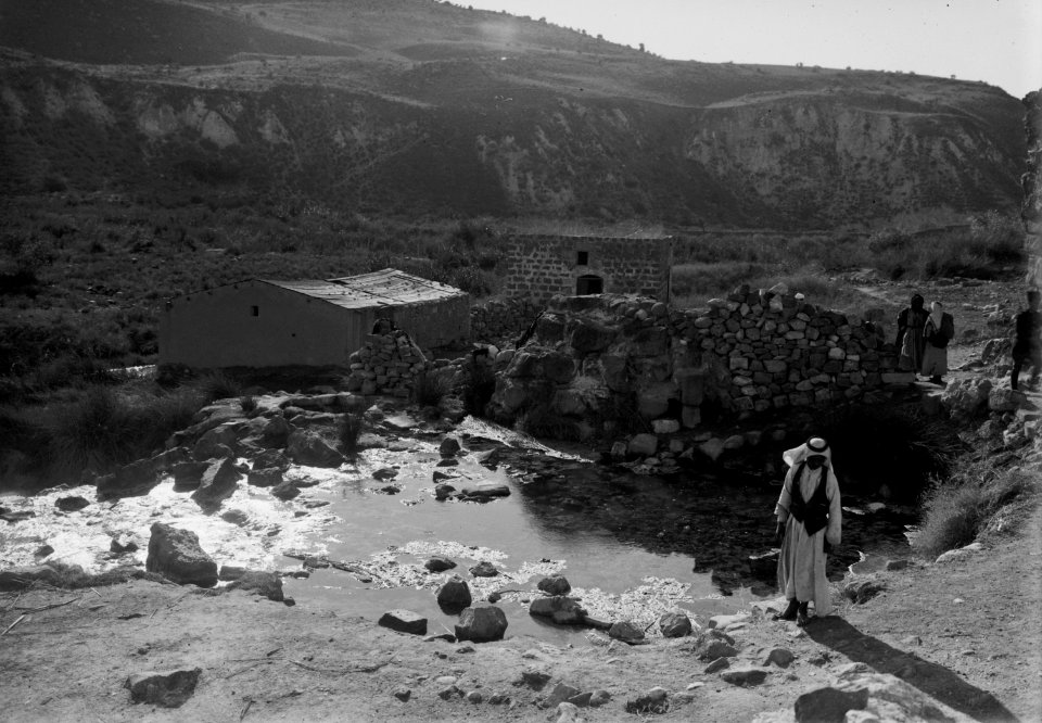 Ajlun district. Hot springs of el-Hammi. One of the pools and baths LOC matpc.02785 (cropped)
