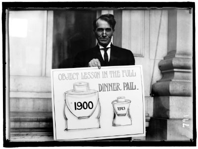 AKIN, THERON. REP. FROM NEW YORK, 1911-1913. WITH 'FULL DINNER PAIL' PLACARD LCCN2016863561
