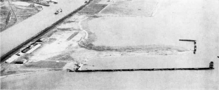 Alameda, California (USA), seaplane mooring channel in 1937