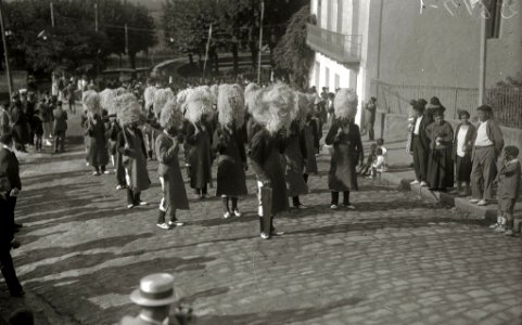 Alarde de Hondarribia con motivo de la celebración de sus fiestas patronales (8 de 18) - Fondo Car-Kutxa Fototeka