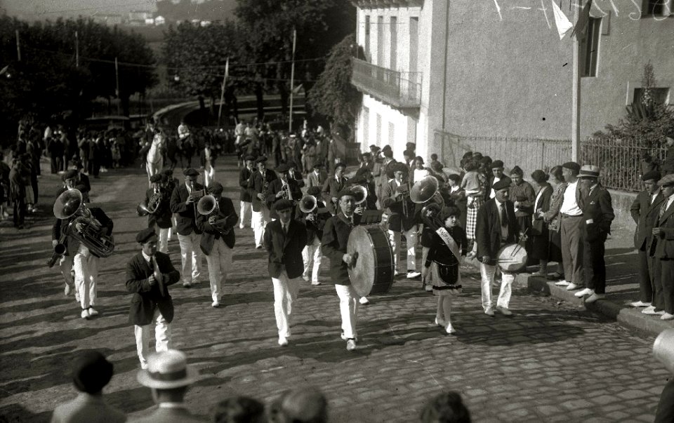Alarde de Hondarribia con motivo de la celebración de sus fiestas patronales (4 de 18) - Fondo Car-Kutxa Fototeka