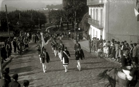 Alarde de Hondarribia con motivo de la celebración de sus fiestas patronales (7 de 18) - Fondo Car-Kutxa Fototeka