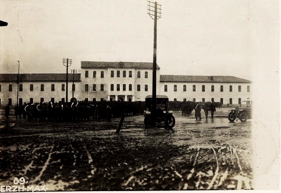 Albanerkaserne in Skutari. (BildID 15572720)