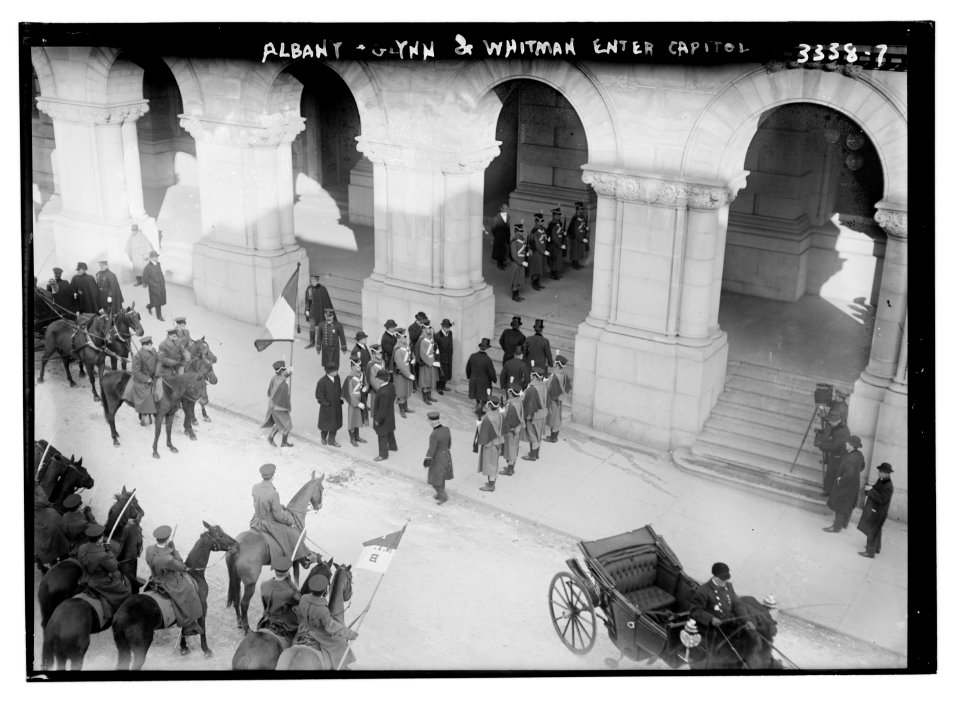 Albany - Glynn and Whitman enter Capitol LCCN2014698128