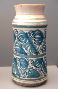 Albarello, Teruel, Spain, 18th century AD, ceramic - Museo Nacional de Artes Decorativas - Madrid, Spain - DSC08225