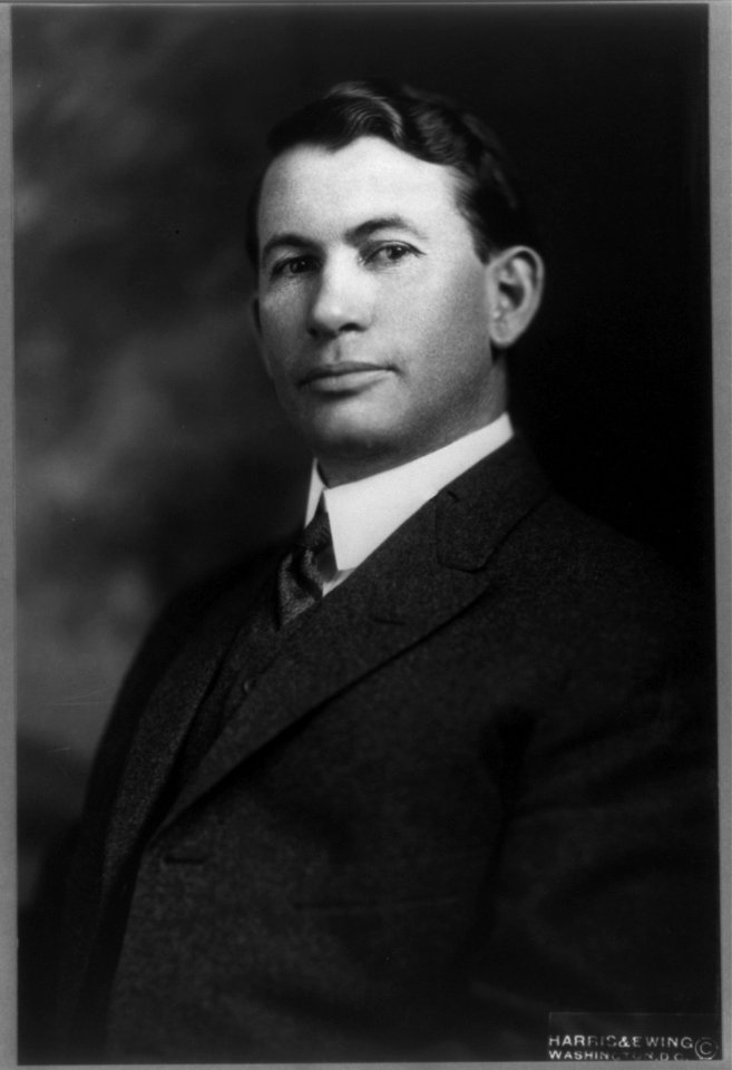 Alben William Barkley, 1877-1956 LCCN2004677544