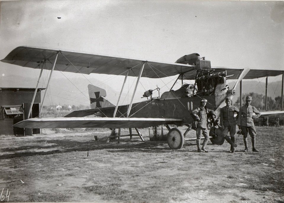 Albatros Kampfflugzeug. 8.9.17. (BildID 15602045)