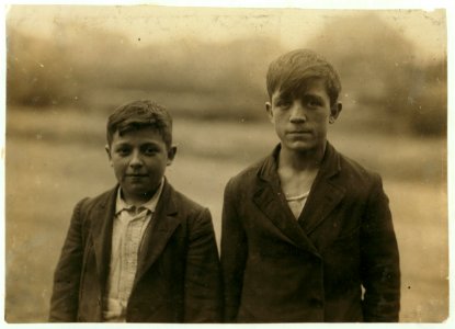 Albert Heon - 14 years old. Frank Migneault - 15 years old. Doffers in Kerr Thread. Companions of 4239 and 4238 groups about the same age - all French but differing in strength. LOC cph.3b33413
