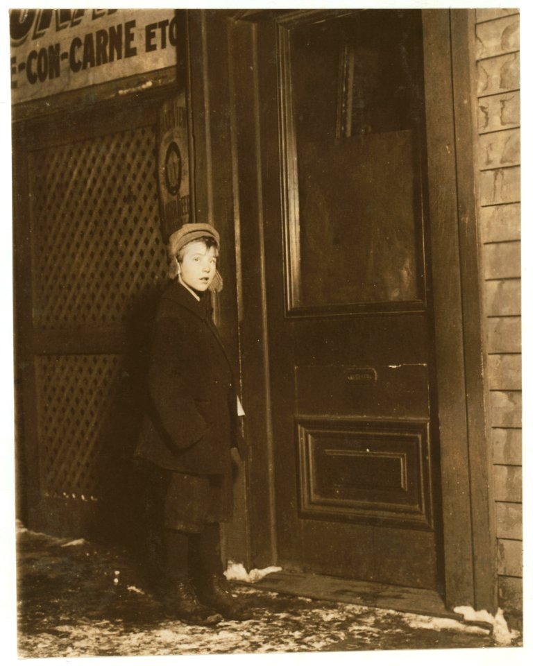 Albert Krieger, 10 years old, 673 Fillmore St., going into saloon at 10 P.M. to sell papers. LOC nclc.03398