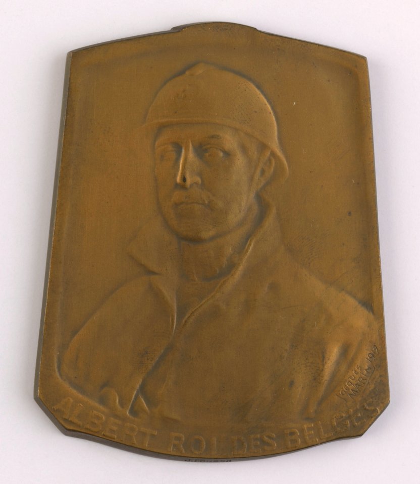Albert Roi des Belges - Victoire 1914-1918, plaquette by Jacques Marin (1877-1950), Belgium, 1919, Coins and Medals Department of the Royal Library of Belgium, 2Lef99-13 (recto)