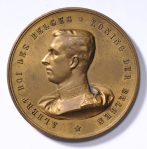 Albert Roi des Belges - L'Union Fait la Force, medal by Jacques Marin (1877-1950), Belgium, 1914, Coins and Medals Department of the Royal Library of Belgium, 2Lef 6 - 20 (recto)