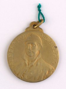 Albert Roi des Belges - Victoire! 1914-1918, medal by Jacques Marin (1877-1950), Belgium, 1918, Coins and Medals Department of the Royal Library of Belgium, 2Lef99-6 (recto)