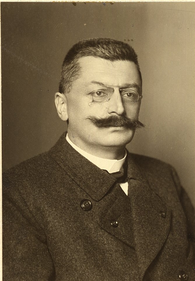 Albert Volkart - ETH BIB Portr 02828 (Johannes Meiner) (cropped)