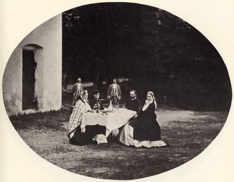 Albert, Joseph - Imbiß im Freien, bei einem der Königlichen Landhäuser (Zeno Fotografie)