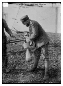 Attaching bomb to German Aeroplane LCCN2014698163