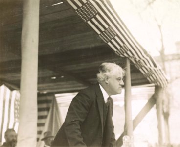 Attorney General Alexander Mitchell Palmer on flag-draped podium during his campaign for the Democratic party's nomination for President LCCN2001706192 (cropped)