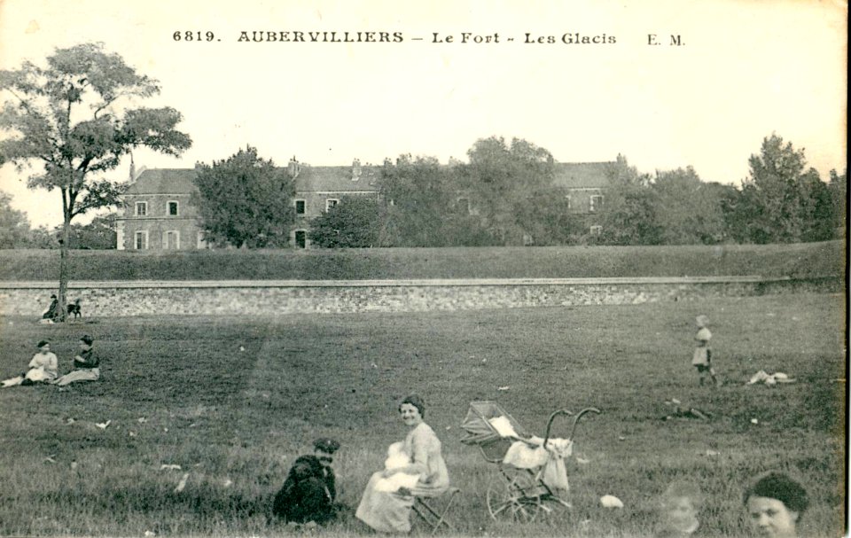 AUBERVILLIERS - Le Fort - Les Glacis