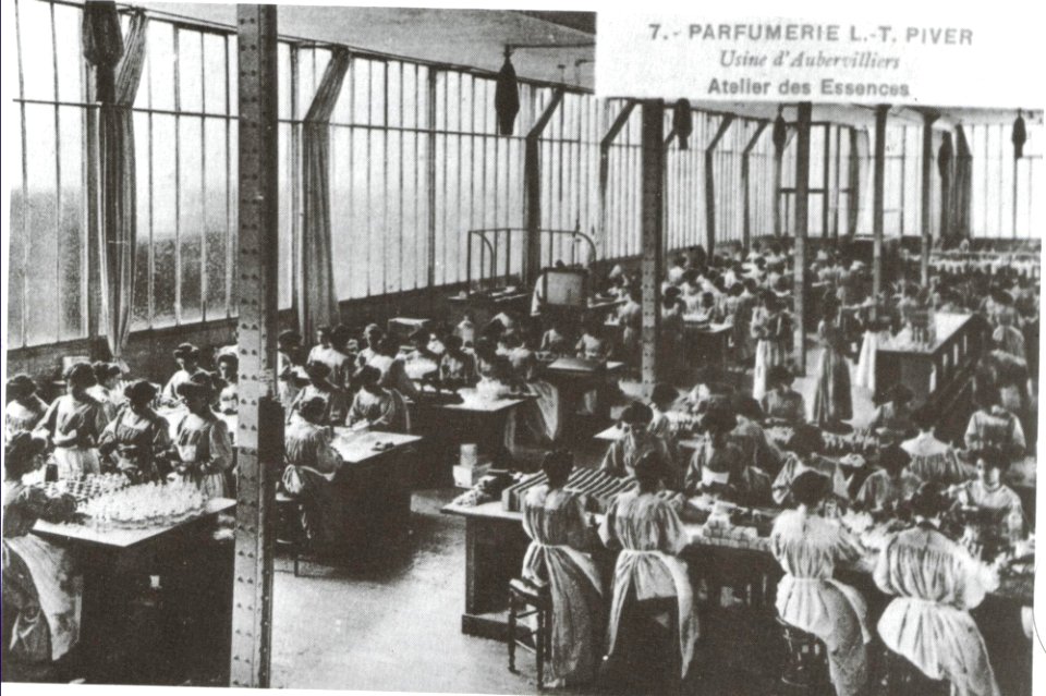 Aubervilliers - Parfumerie L.T. Piver4