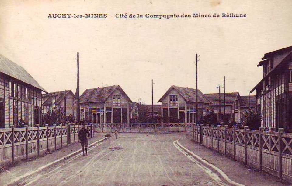 Auchy-les-Mines - Cité de la fosse n° 8 - 8 bis des mines de Béthune