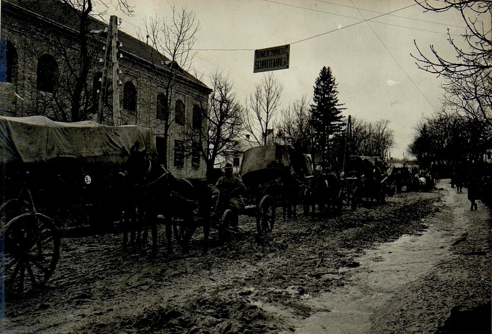 Aufgethaute Strasse, Podhajce. (BildID 15521483)