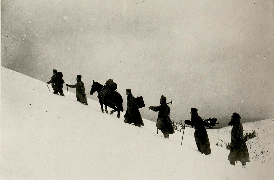 Aufmarsch auf den Stoch (Triangulierung) (BildID 15717264)