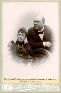 August & Constance Wahlgren, porträtt - SMV - H9 002