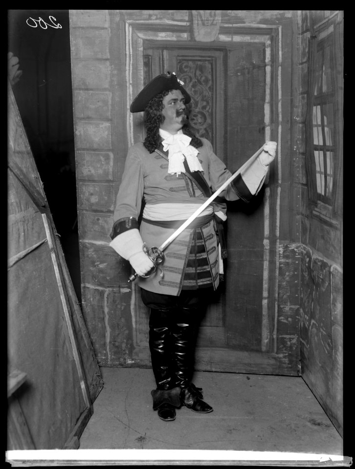 August Svensson in Lille Hertigen at Östermalmsteatern 1905 - SMV - NS148