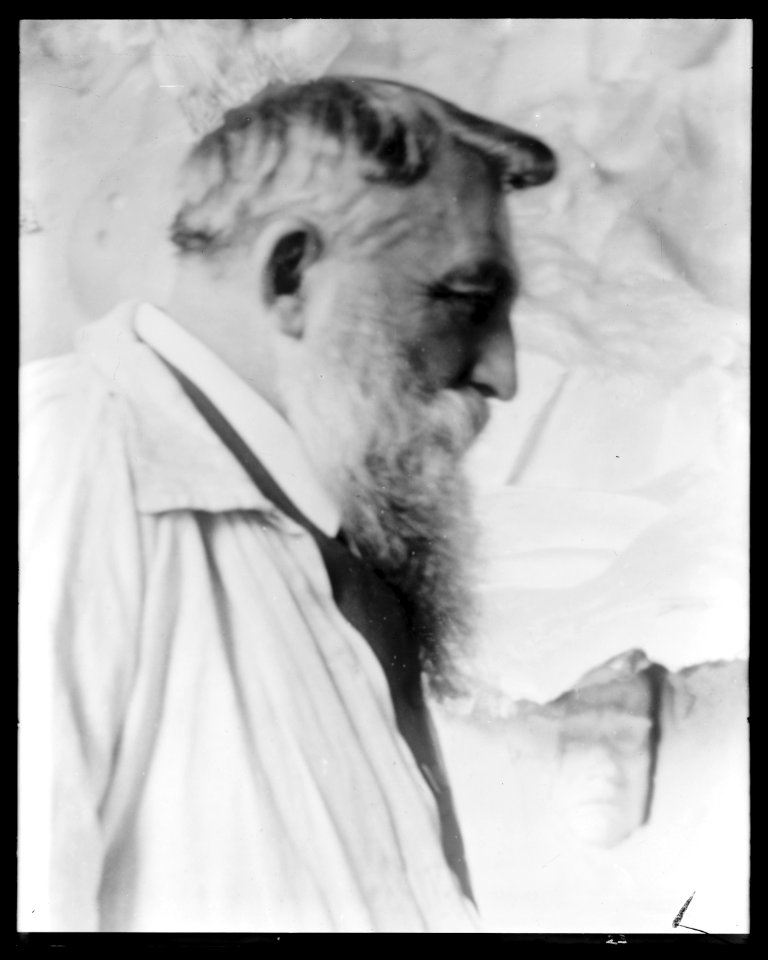Auguste Rodin LCCN2006691706