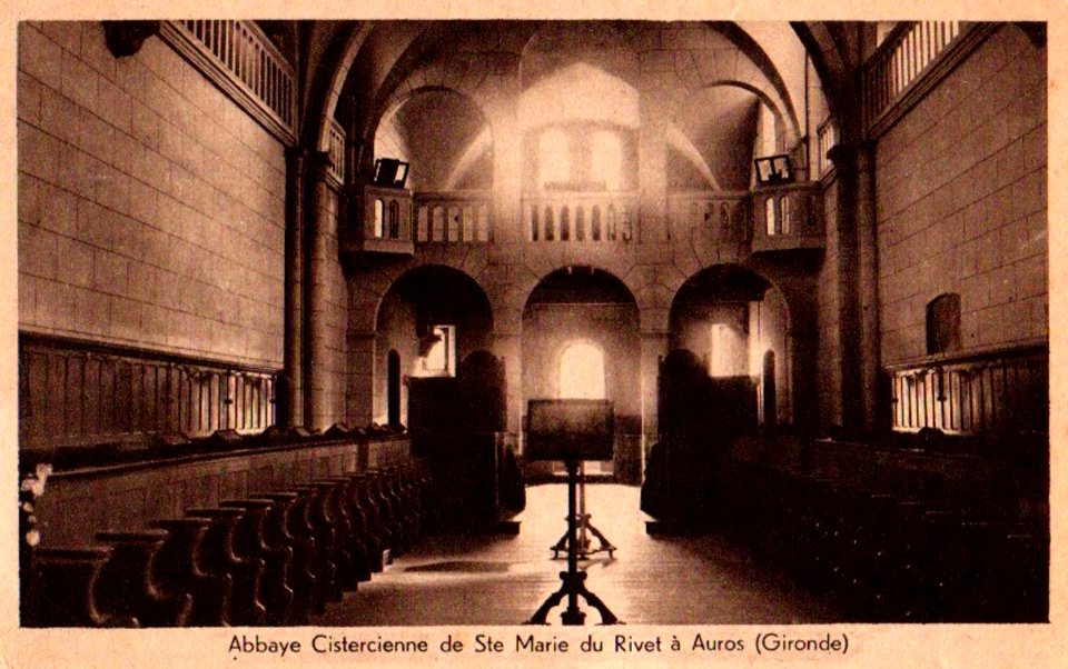 Auros - Abbaye Sainte-Marie de Rivet 13