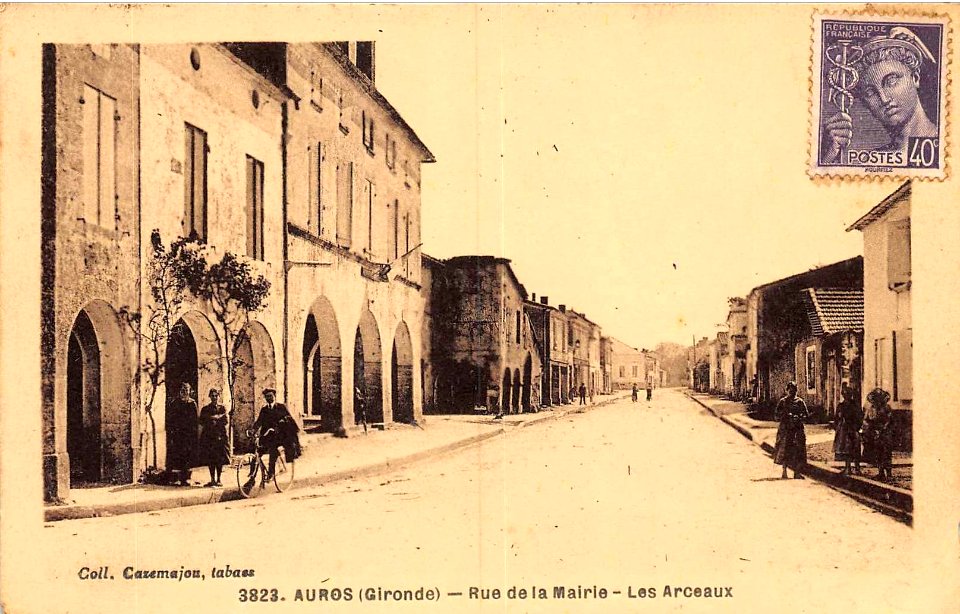 Auros - bourg 2