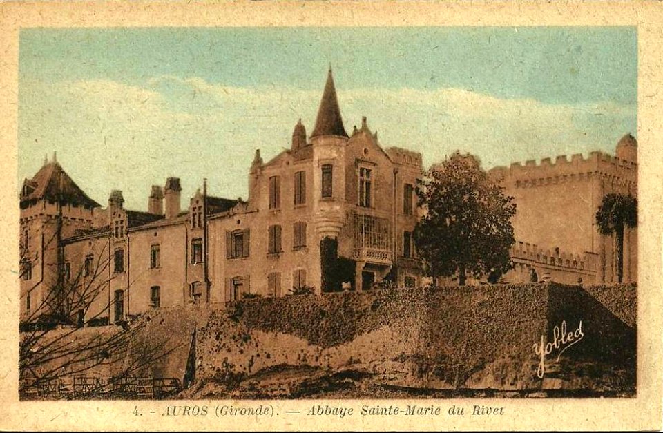 Auros - Abbaye Sainte-Marie de Rivet 1
