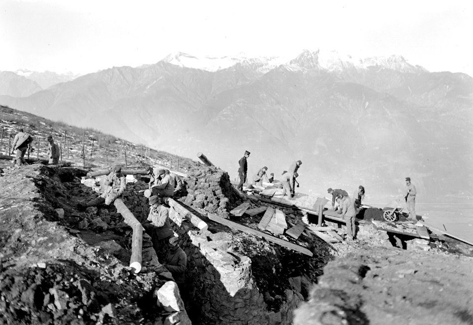 Ausbau der Verteidigungsanlagen der linken Flanke - CH-BAR - 3239250