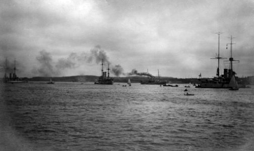 Ausländische Kriegsschiffe zur Kieler Woche 1925 (Kiel 70.133)