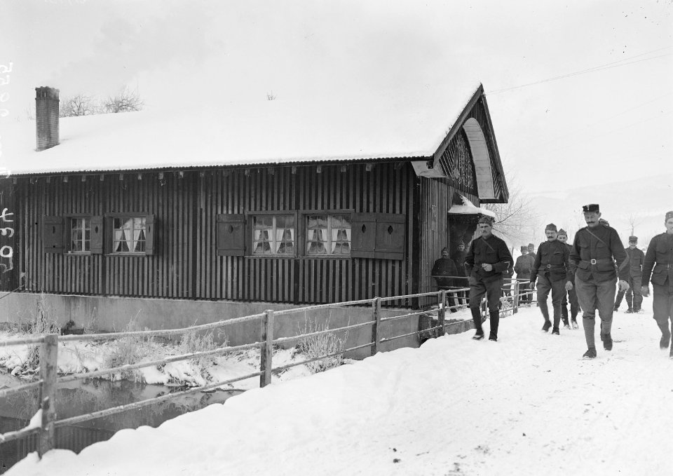 Aussenansicht der Soldatenstube von Bassecourt - CH-BAR - 3241055