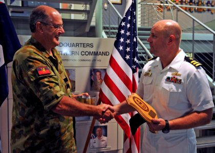 Australian commodore receives Halsey plaque 120426-N-ZF681-450