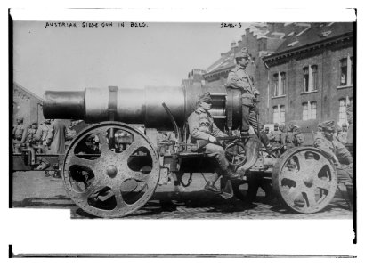 Austrian siege gun in Belg. (i.e., Belgium) LCCN2014698051