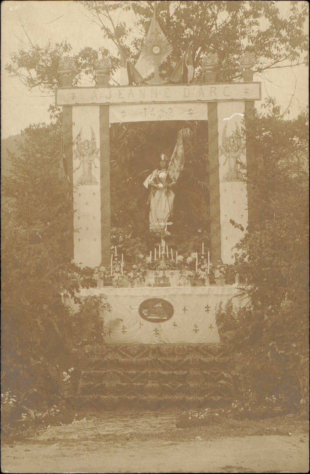 Autel dressé en l'honneur de Jeanne d'Arc CP 5526 PR