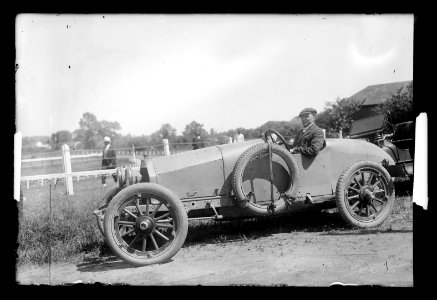 Auto races, Benning, Md. (i.e., Washington, D.C.), Labor Day, 1916 LCCN2016851026