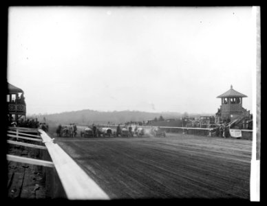 Auto races, Bennings, (Washington, D.C.), Labor Day, 1917 LCCN2016852862