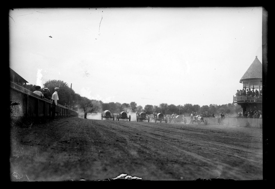 Auto races, York, Pa., May 11, 1915 LCCN2016851071