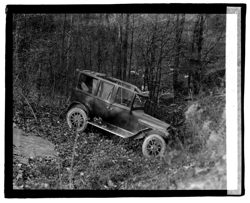 Auto wreck LOC npcc.07490
