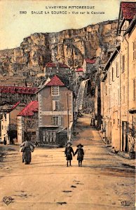 Aveyron Pittoresque 3960 - Salle-la-source - vue sur la cascade