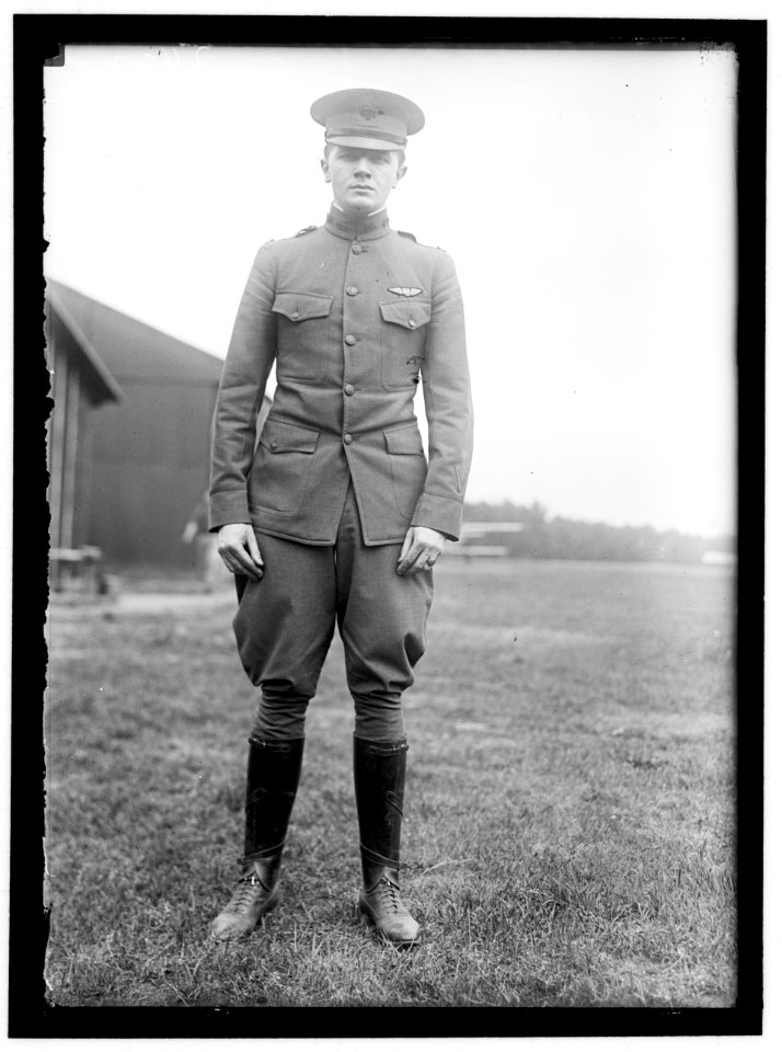 AVIATION, ARMY CAPT. CHARLES WIEDERBACH, U.S.A., HIS NAME LATER CHANGED TO WILLOUGHBY LCCN2016869272