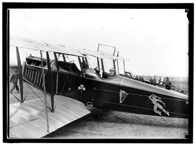 AVIATION, ARMY LCCN2016869839