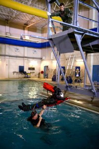 Aviation Survival Training Center Norfolk 150206-N-YD328-041