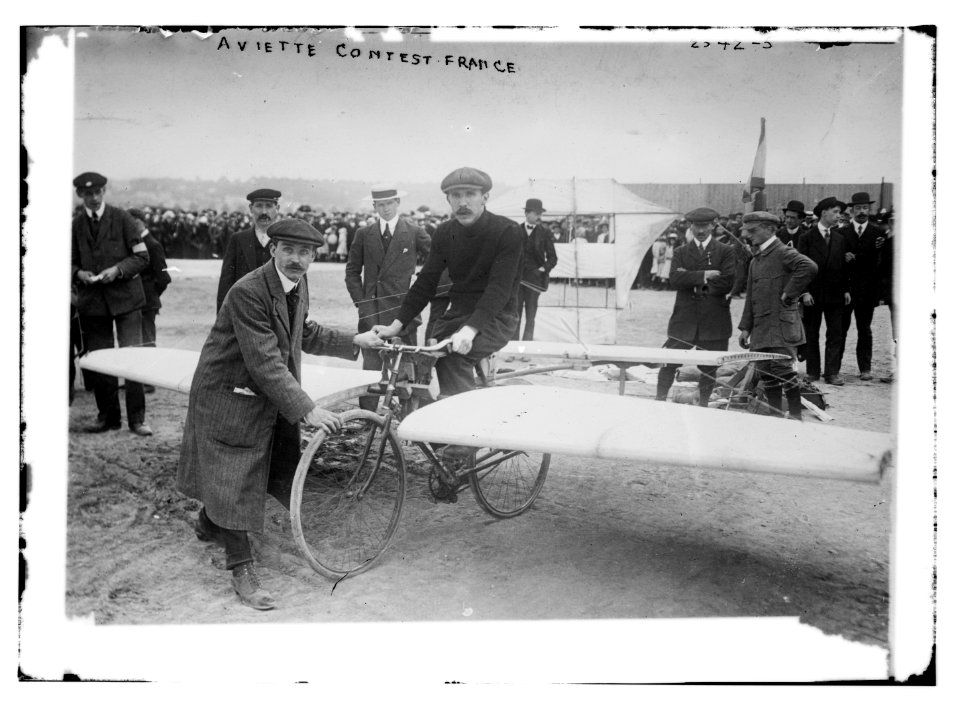 Aviette Contest - France LCCN2014691982