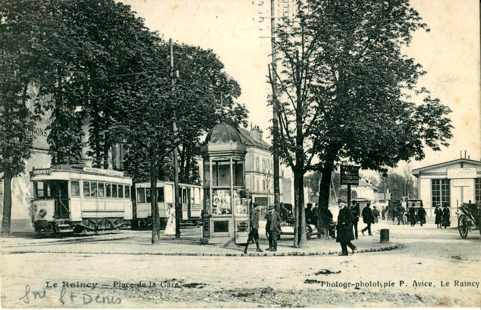 Avice - Le Raincy - Place de la Gare