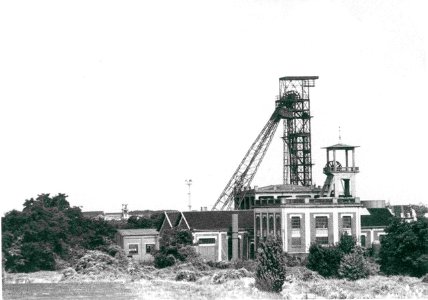 Avion - Fosse n° 5 - 5 bis des Mines de Lens (03)